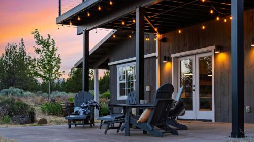 Seadmed, Cascade Crest by AvantStay in Sisters (OR)