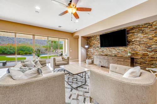 Oasis at South Mountain in South Mountain Village