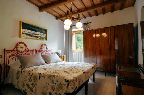 2 bedrooms, 4 beds
