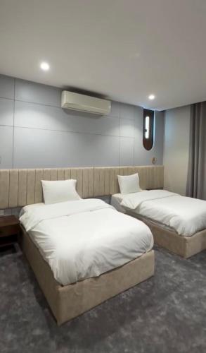 JALAN HOTEL APARTMENtt in Jalan Bani Buhassan