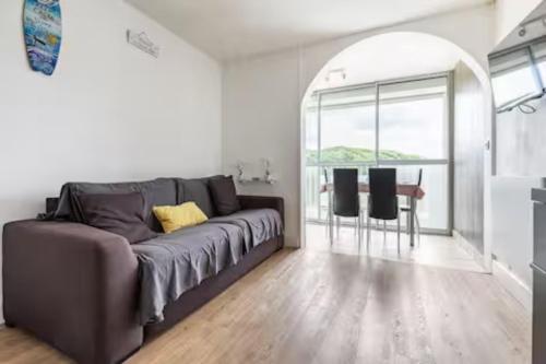Studio cabine mer et pinède 26m2: 4pers, neuf, cosy