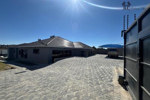 ทัศนียภาพภายนอกโรงแรม, Holiday Villa Marondera in รูวา