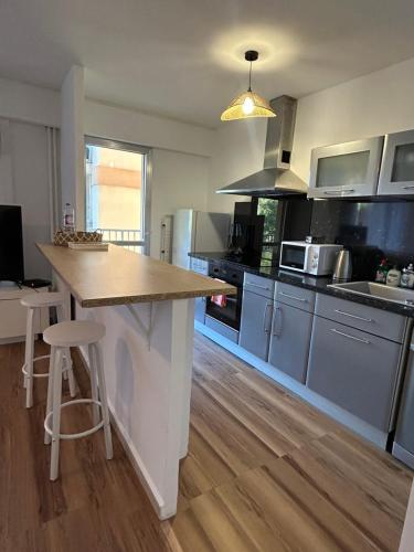 studio cosy antibes in La Pagane