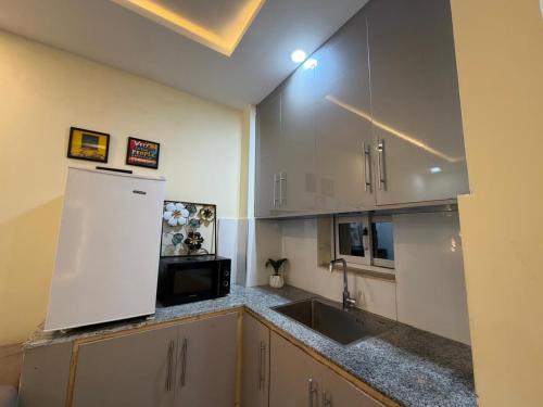 1 Bed Room Apartment Top City Near Islamabad Airport - image 11