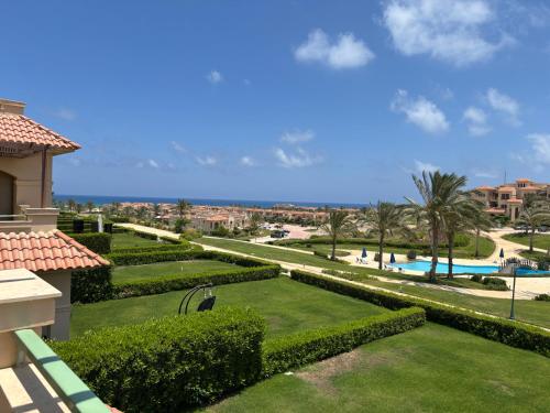 Penthouse in La Vista Bay, Dawwār Ḩājj as Sayyid Rizq (foto 6)