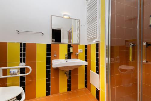 villa oltremare resort – Bagheria, CA