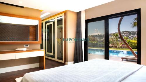 4-Bedroom Villa with Sea View in Yalıkavak BD4150 in เกริส