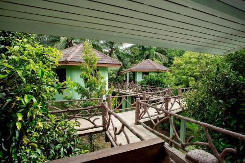 Surrounding environment, Khao Sok Jungle Huts Resort in Khao Sok (Suratthani)