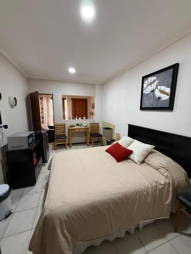 Ametza Room