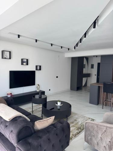 AD Home
