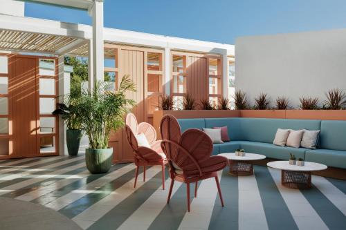 บริการและสิ่งอำนวยความสะดวก, Hotel Indigo Turks & Caicos Grace Bay by IHG in โพรวิเดนเชียลส์