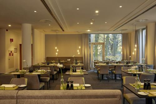H4 Hotel Kassel - image 13