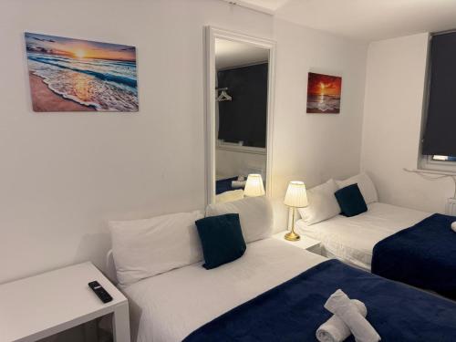 Modern Private Bedrooms in Euston 2, Londres