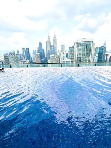 Luckey Suites Luxe by KLCC - image 4