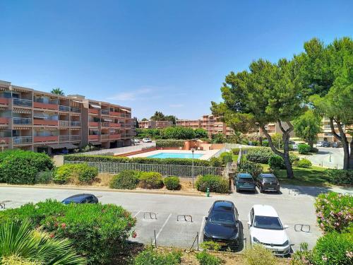 T2 avec piscine, tennis et accès plage direct, La Favière - Bormes les Mimosas - FR-1-610-61
