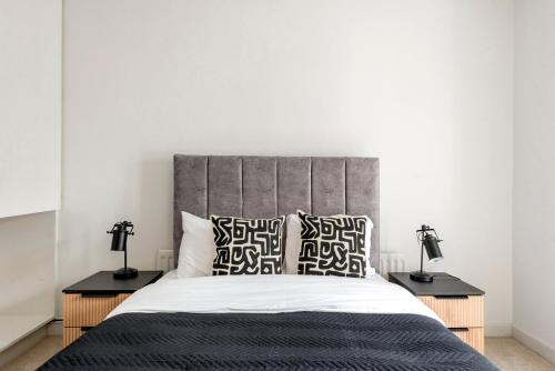 3-Bed Duplex Apt in Shepherds Bush Central London - image 10