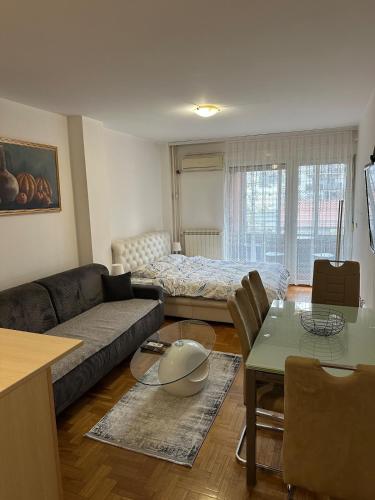 Apartman D