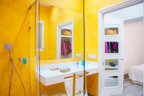 Two-Bedroom Apartment room in Overland Suites Catedral