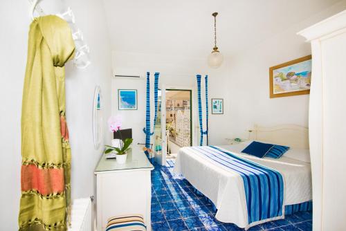 Hotel Villa Delle Palme in Positano - image 2