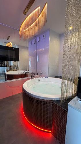 Jacuzzi Glass-House Central Station, Cracovia