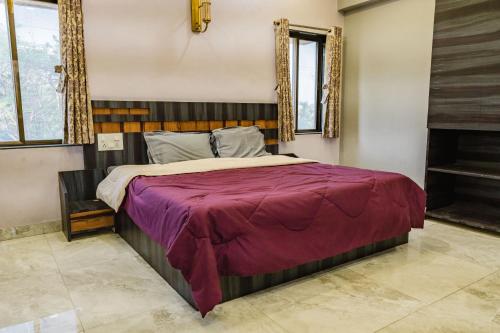 Casa Royal 4BHK Private Pool Villa near The Oven, Pawna Dam, Lonavala