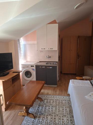 Apartmani Lazić No 11 (Apartmani Lazic No 11) in גרסניקה