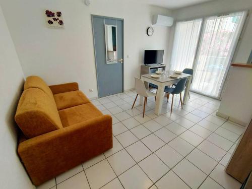 Appartement T2 parking climatisation, lumineux et moderne - 4VOIL245 -