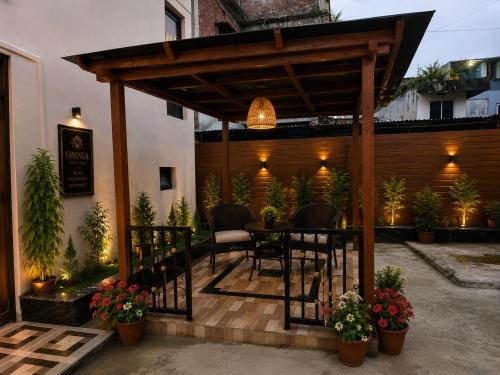 Omnia Luxe Villa in ビルタモード