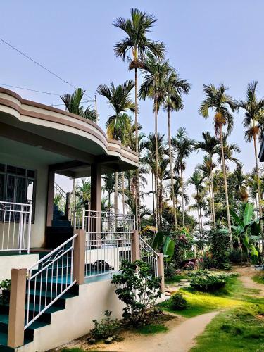 Travellers Homestay Mawlynnong I Peaceful Nature Stay in Pynursla