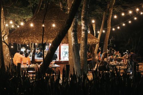 Restorāns, Güembé Hotel Lodge & Resort (Guembe Hotel Lodge & Resort) in Colinas del Urubo