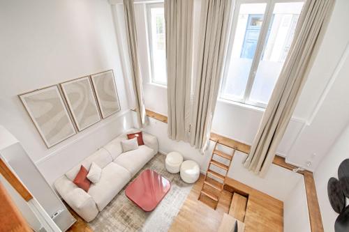 Rare Gem Maisonette 10 min Champs Elysees