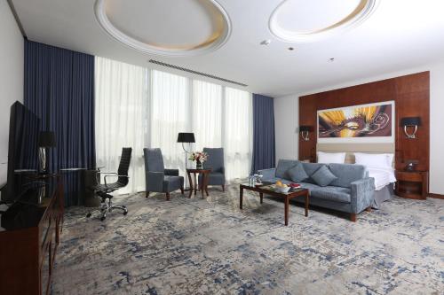 Qaser Alhamra Hotel Riyadh Room Type - Junior Suite