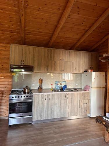 Lodges VEIS in Dardhe