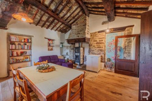 La Casa nel Bosco in Cantalena