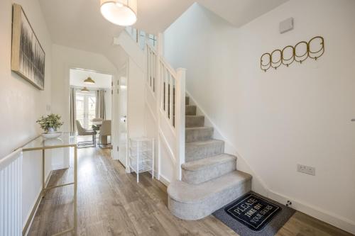 Stylish 4 Bedroom Home Perfect for Families in Caversfield
