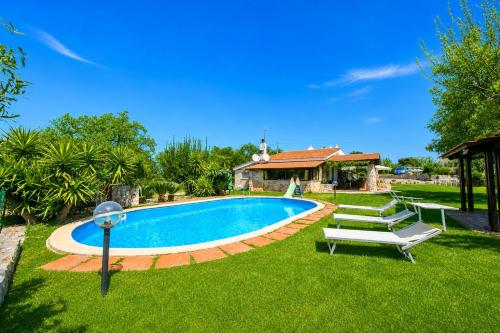 Плувен басейн, La Casa Sulla Roccia Trulli Pool - Happy Rentals in Cozzana City Center