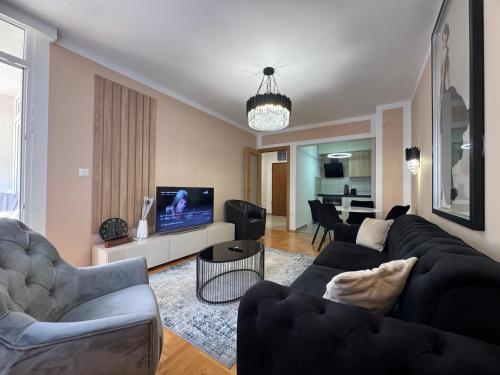 Mega Mall Two-Bedroom apartment, Budva