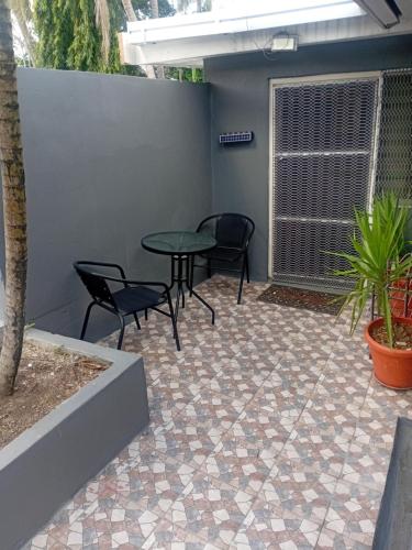 Home Away From Home, Nadi (fotografie 10)
