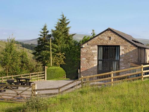 Rustic Holiday Home In Brecon South Wales On A Farm