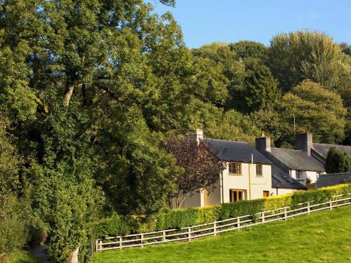 Traditional Mansion In Llandovery South Wales With Patio, , South Wales