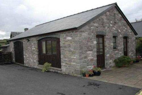 Delightful Cottage In Brecon With Wooden Flooring