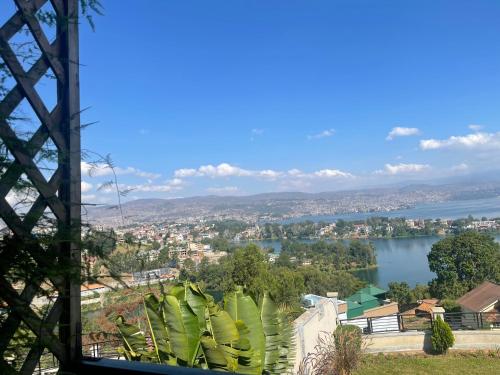 Mona Rusizi in Cyangugu