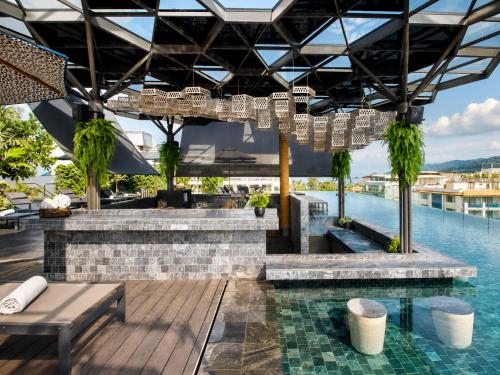泳池, 普吉芭東英迪格飯店－洲際酒店集團旗下 (Hotel Indigo Phuket Patong By IHG) in 普吉島