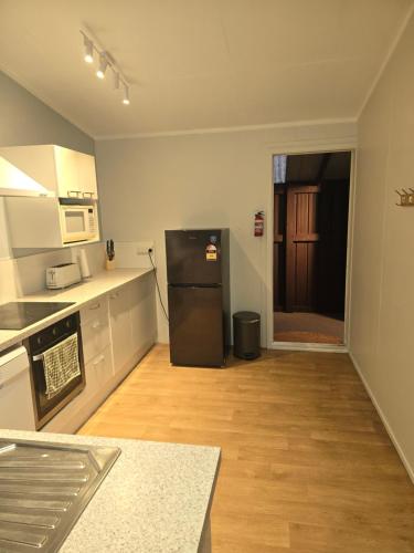 Cosy Private Home Nice rural setting Close to Activity Parks in Rotokawa