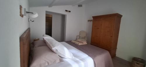 L'Appart' de L'Ostal - 43m2 - Saint Hilaire d'Ozilhan - 4 étoiles (L'Appart' de L'Ostal - 43m2 - Saint Hilaire d'Ozilhan - 4 etoiles) in Saint Hilaire D'Ozilhan