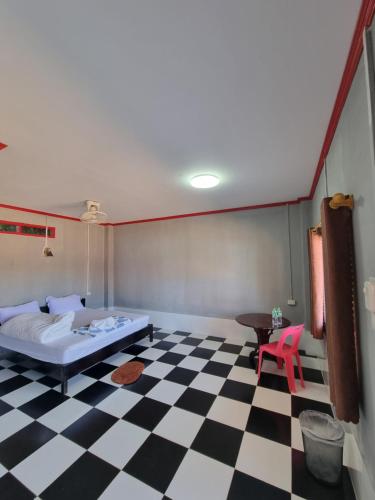 Beyond Pub guest House and Hotel in Thateng