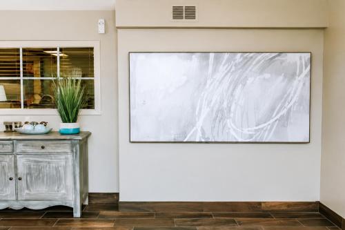 Kitchen, Blue Way Inn & Suites Extended Stay Bloomington Airport - Minneapolis in Richfield (MN)