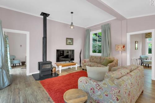 Rose Cottage - Tranquil retreat in Whakataki