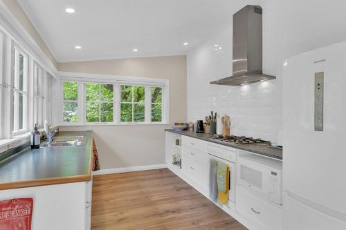 Rose Cottage - Tranquil retreat in Whakataki