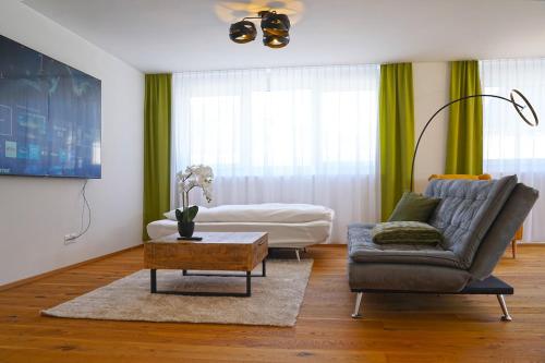 Penthouse mit Panoramaterrasse & Bergblick in Landquart in Landquart, Schweiz